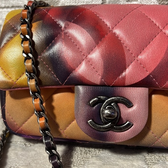 Mini Chanel bag - Picture 2 of 8